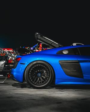 Audi R8 Thumbnail